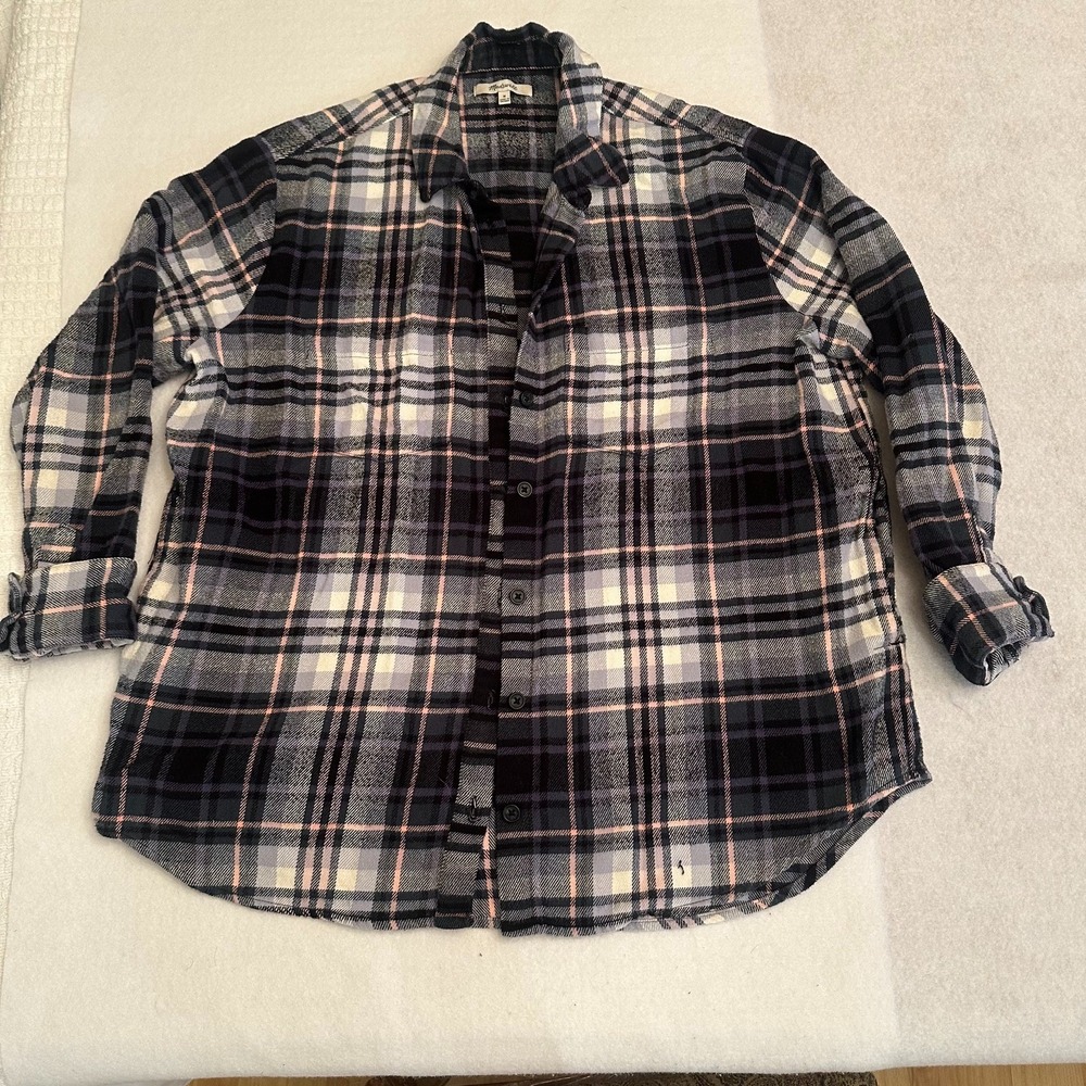 Madewell Plaid Flannel Womens Medium M Black Pink Button Up Shirt Soft Casual